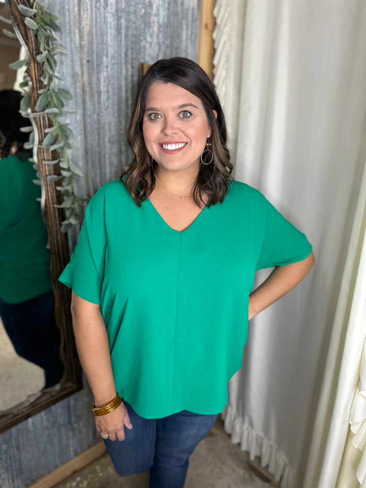 Woven Airflow V Neck Dolman Short Sleeve Top-Kelly Green