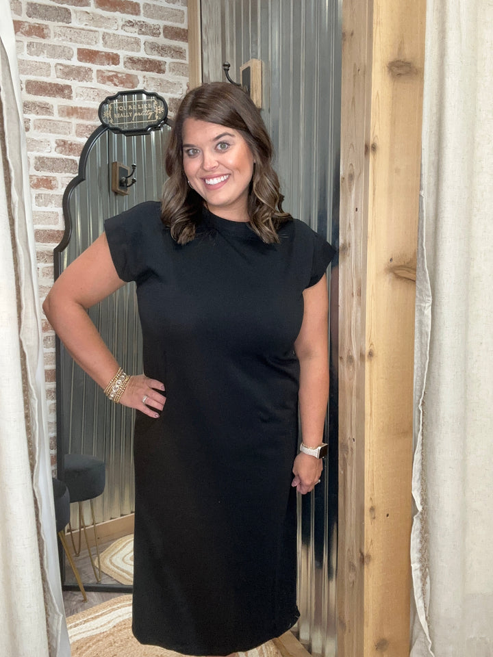 ROUND NECK SHORT SLEEVE MIDI DRESS | Black