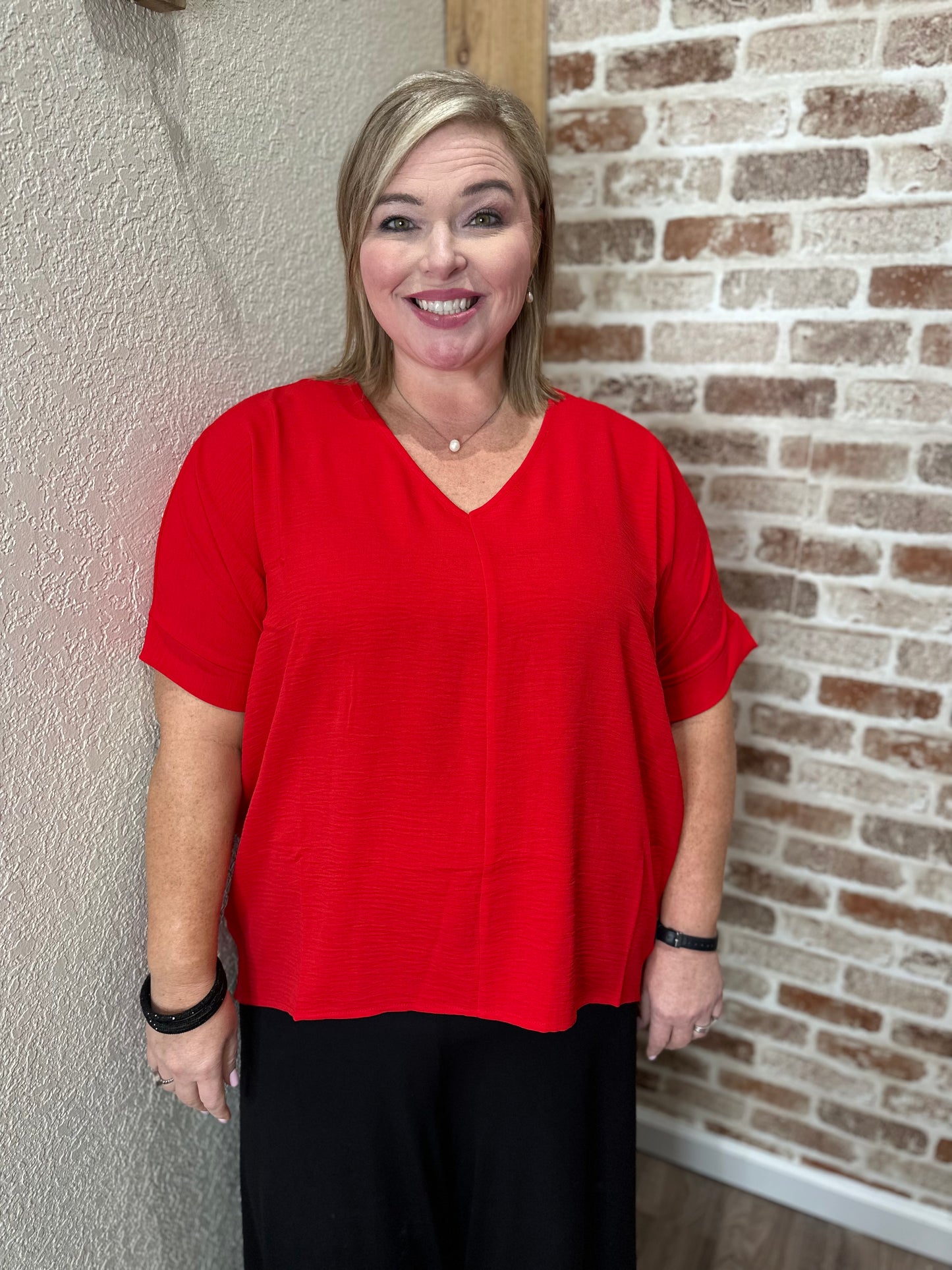 Sutton Woven Airflow Top| Curvy