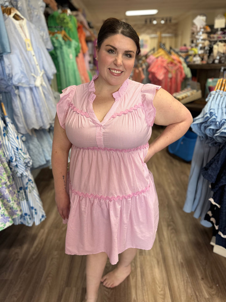Curvy- Darling Days Dress