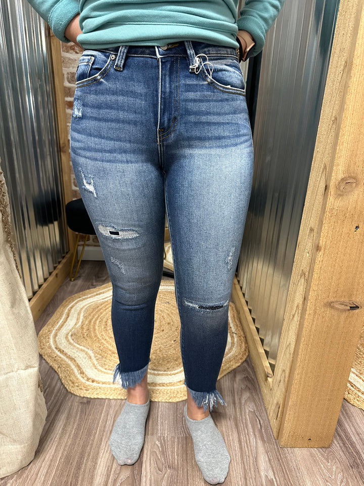 HIGH RISE ANKLE SKINNY JEANS