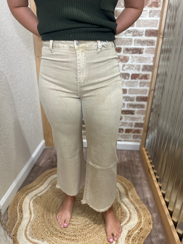 Ash Mocha| Lucy Acid Frey Hem Jeans