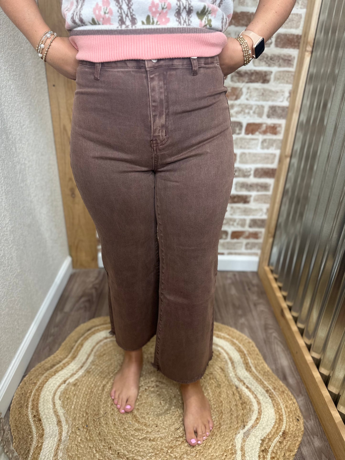 Brown| Lucy Acid Frey Hem Jeans