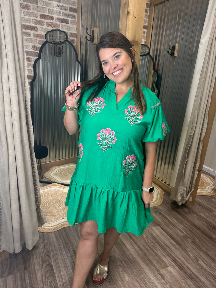 Speak True Dress | Curvy