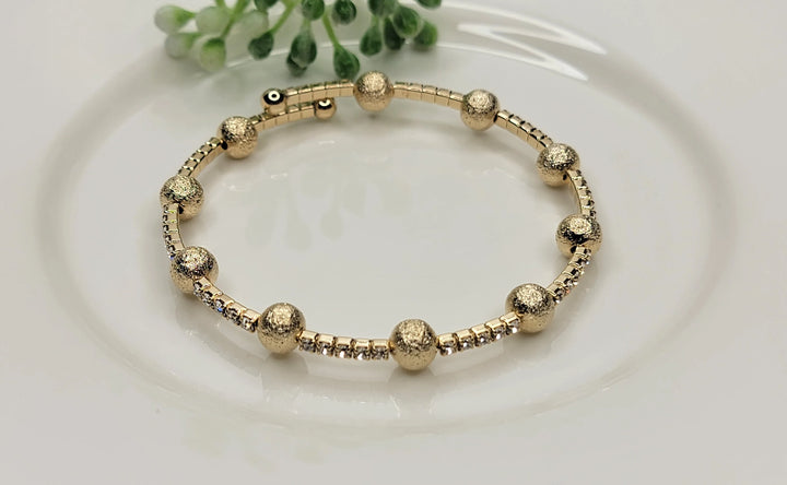 ROUND BEAD & RHINESTONE MIX STACKABLE BRACELET.