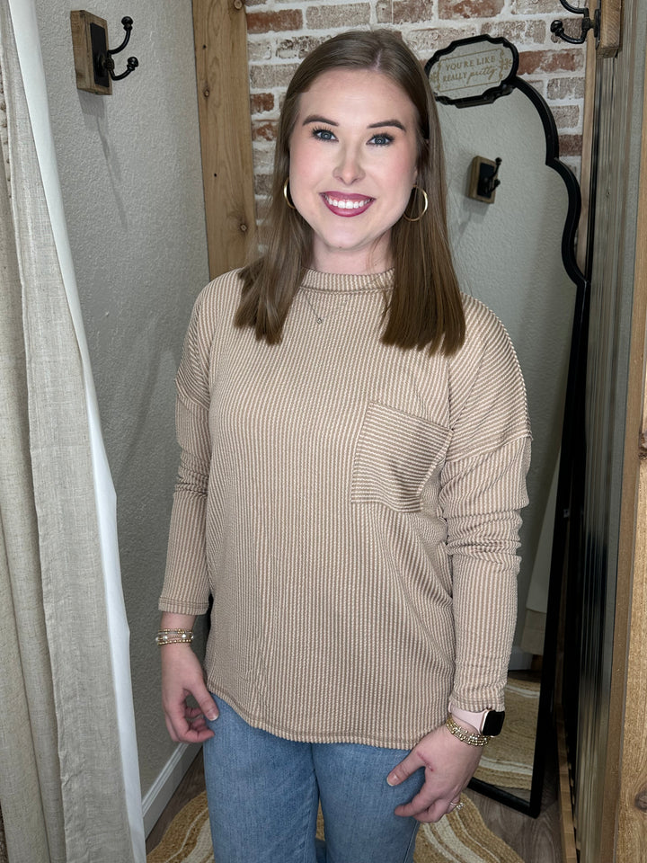 LT Mocha| RAISED RIB LONG SLEEVE DROP SHOULDER TOP