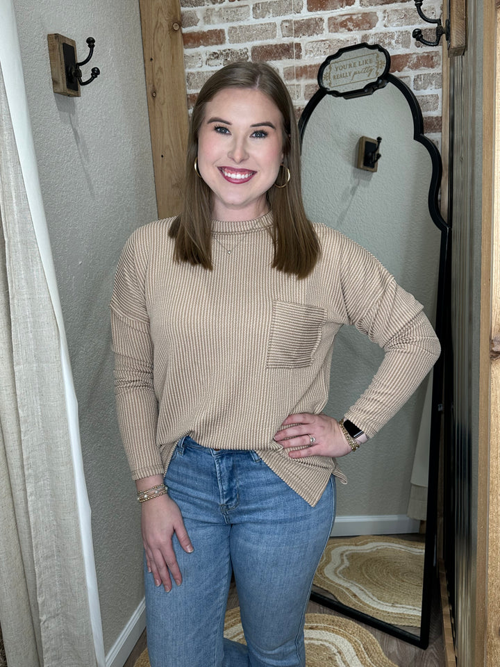 LT Mocha| RAISED RIB LONG SLEEVE DROP SHOULDER TOP