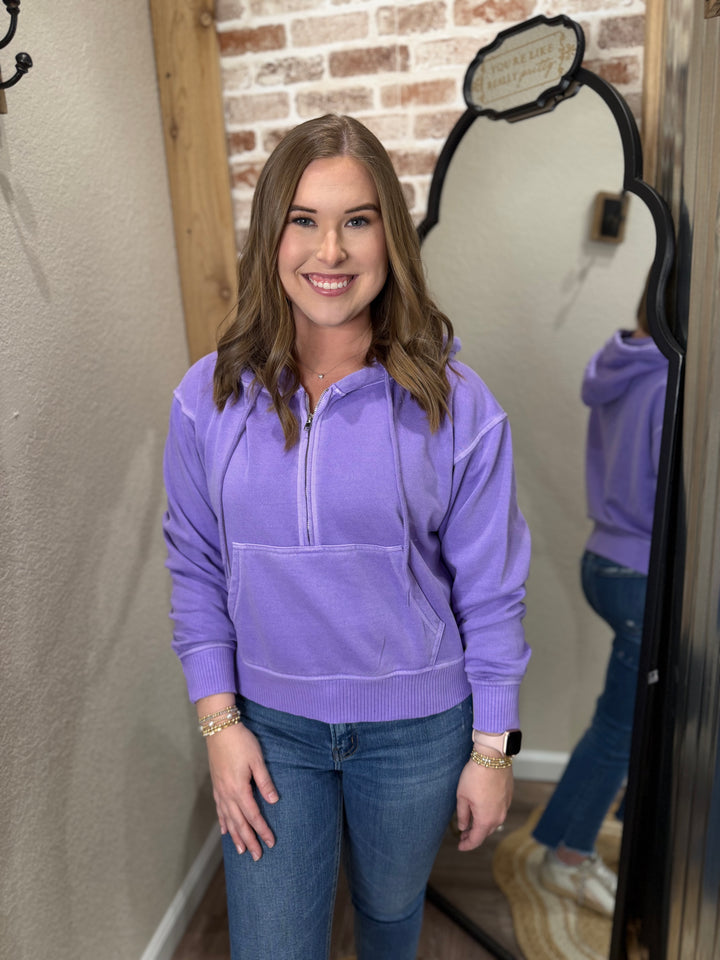 LAVENDER | FLEECE PIGMENT DYE HALF ZIP KANGAROO POCKET HOODIE