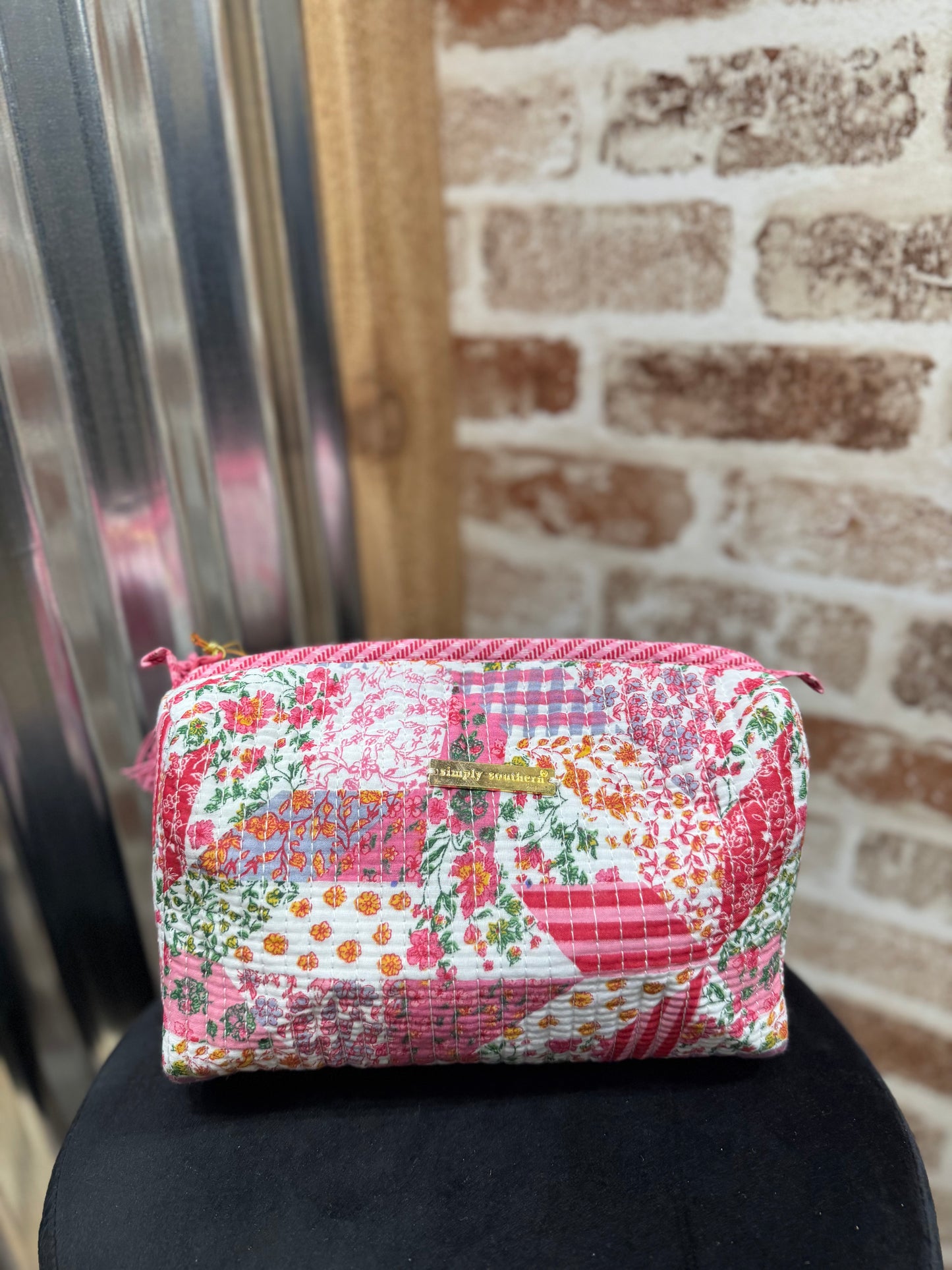 MULTI COLOR FLORAL | QUILTED COSMETIC BAG | SIMPLY SOUTHERN
