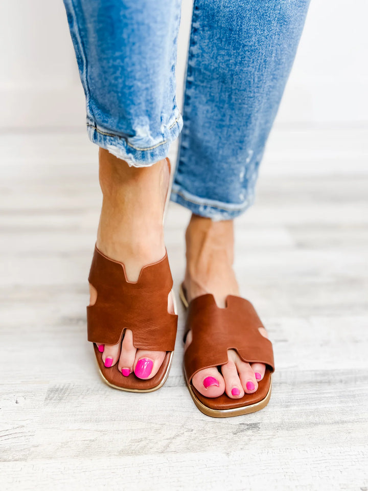Picture Perfect Flats - Cognac
