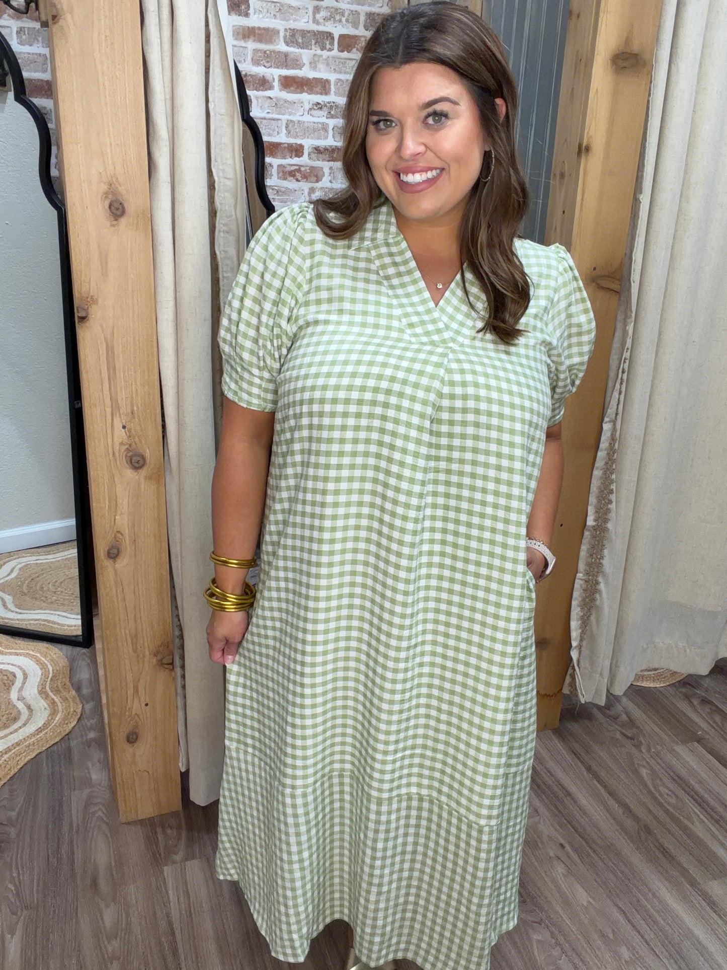 Stay Close Midi Dress