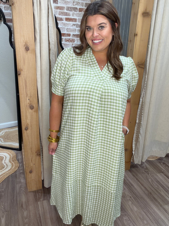 Stay Close Midi Dress