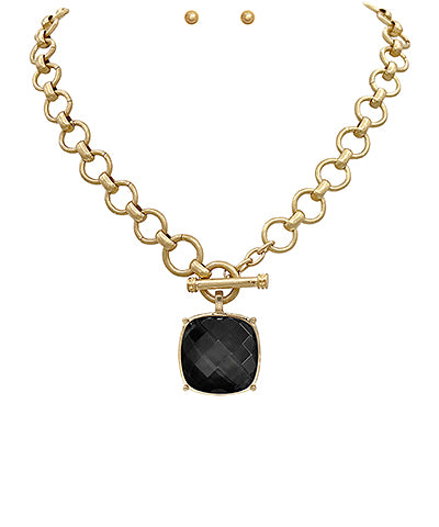 Laurie Stone Pendant Necklace| Black