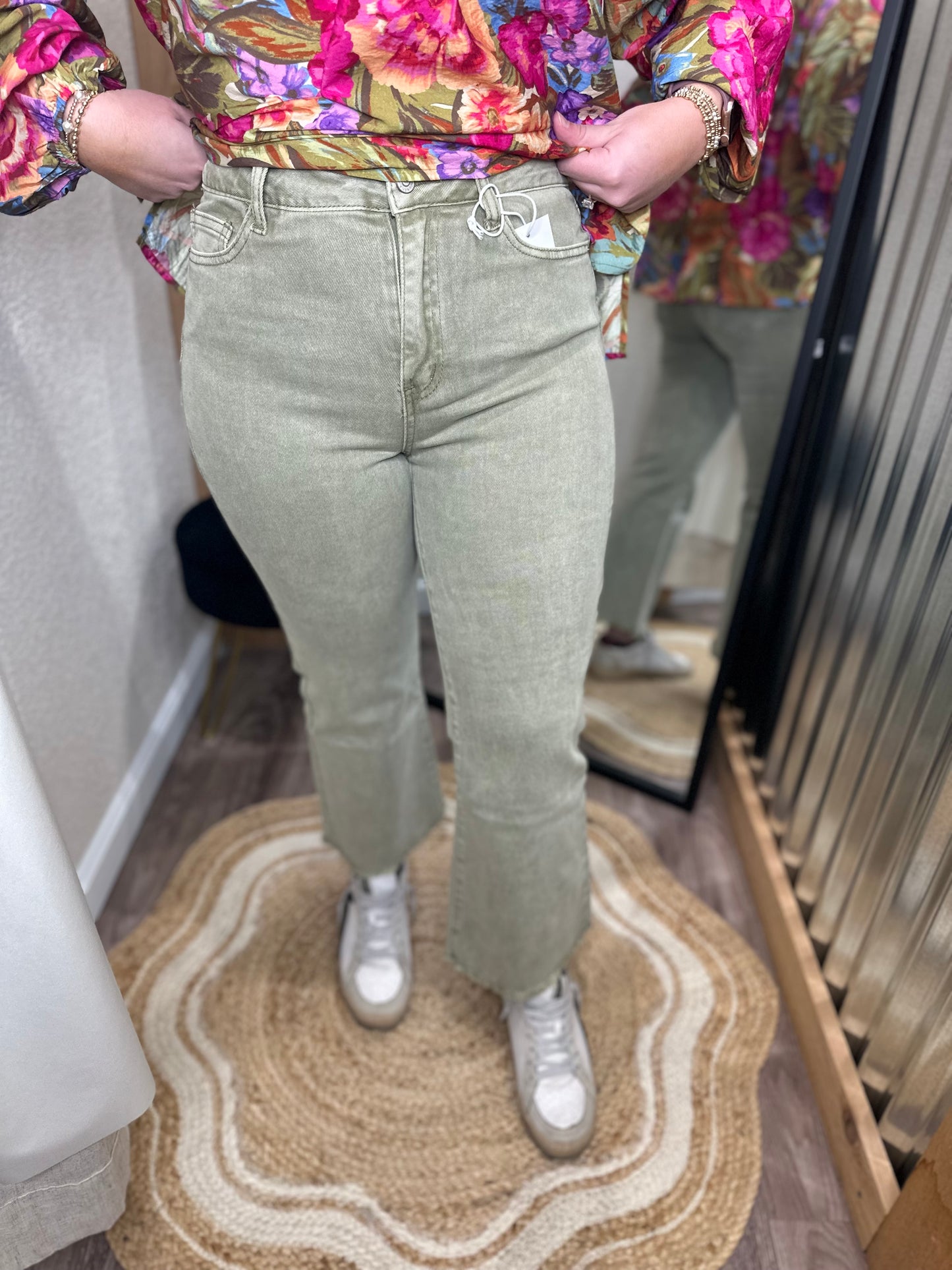 Lt Olive | Skye Acid Washed Jeans