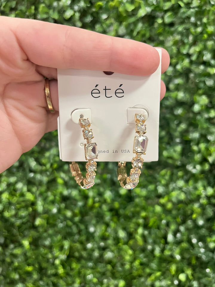 Quinn Gold Hoop