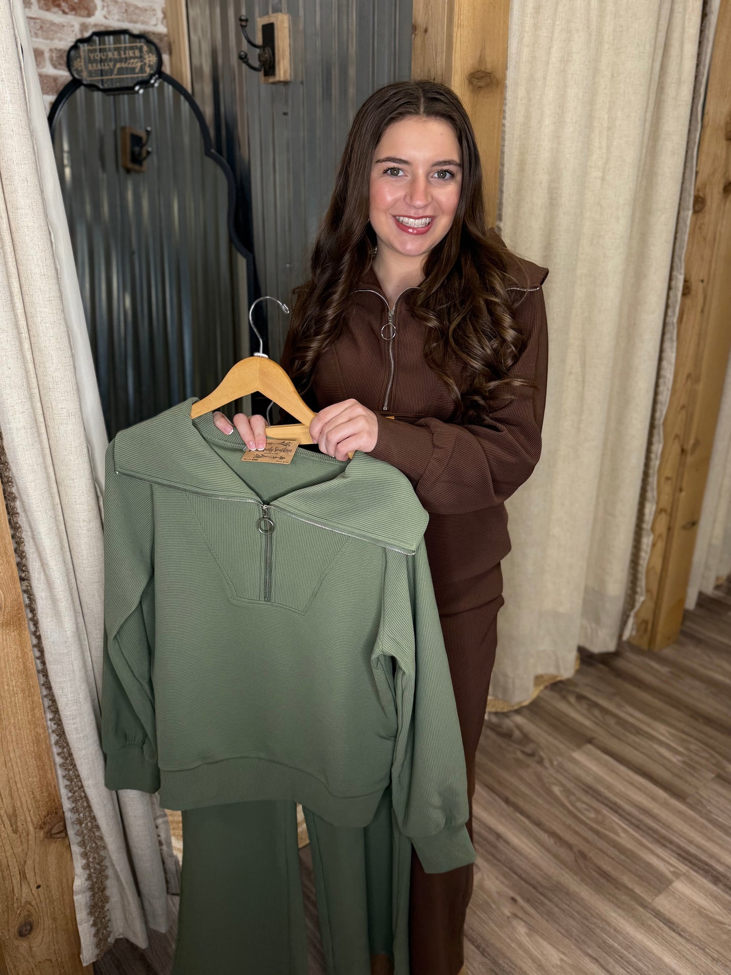 LT OLIVE | RIBBED HIGH NECK HALF ZIP PULLOVER & PANTS SET