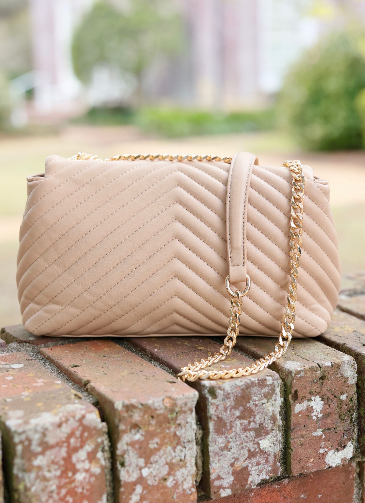 Leigh Quilted Crossbody - Taupe