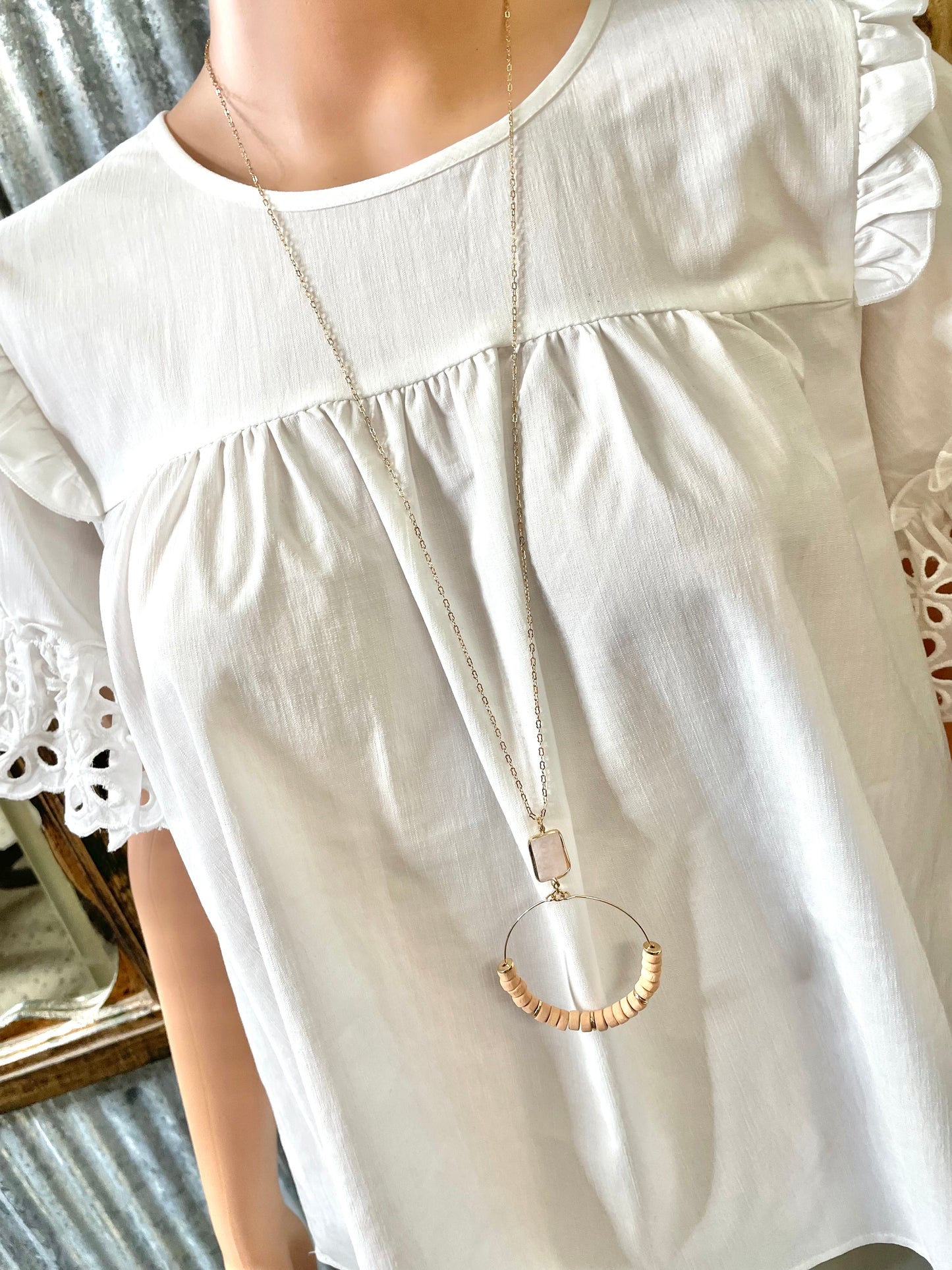 Wood Half Beaded Circle Necklace