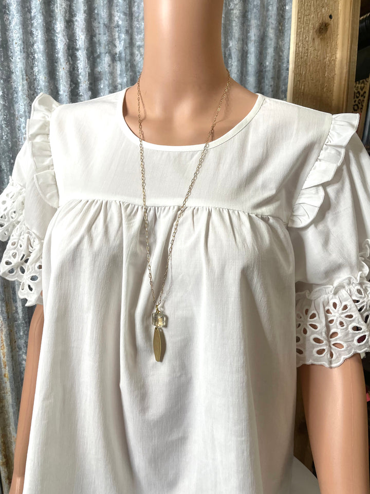 Gold Chain Necklace with Stone