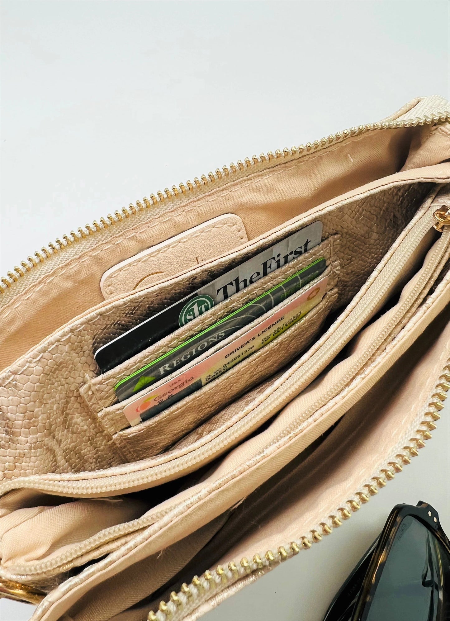 Glimmer Gold Liz Crossbody