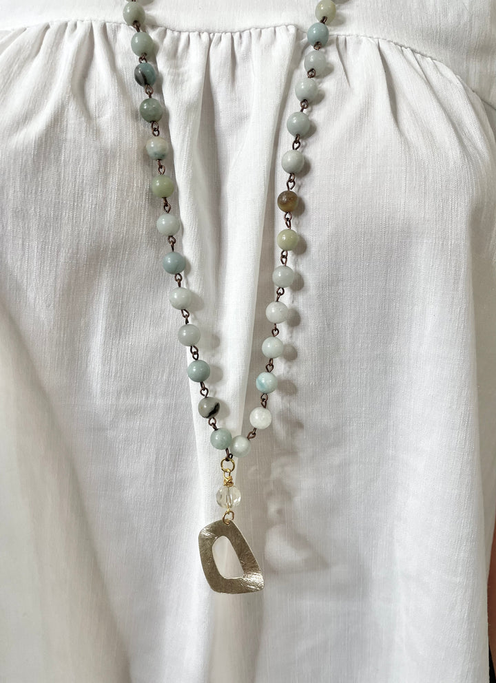 Beaded Necklace with Beaded Shape