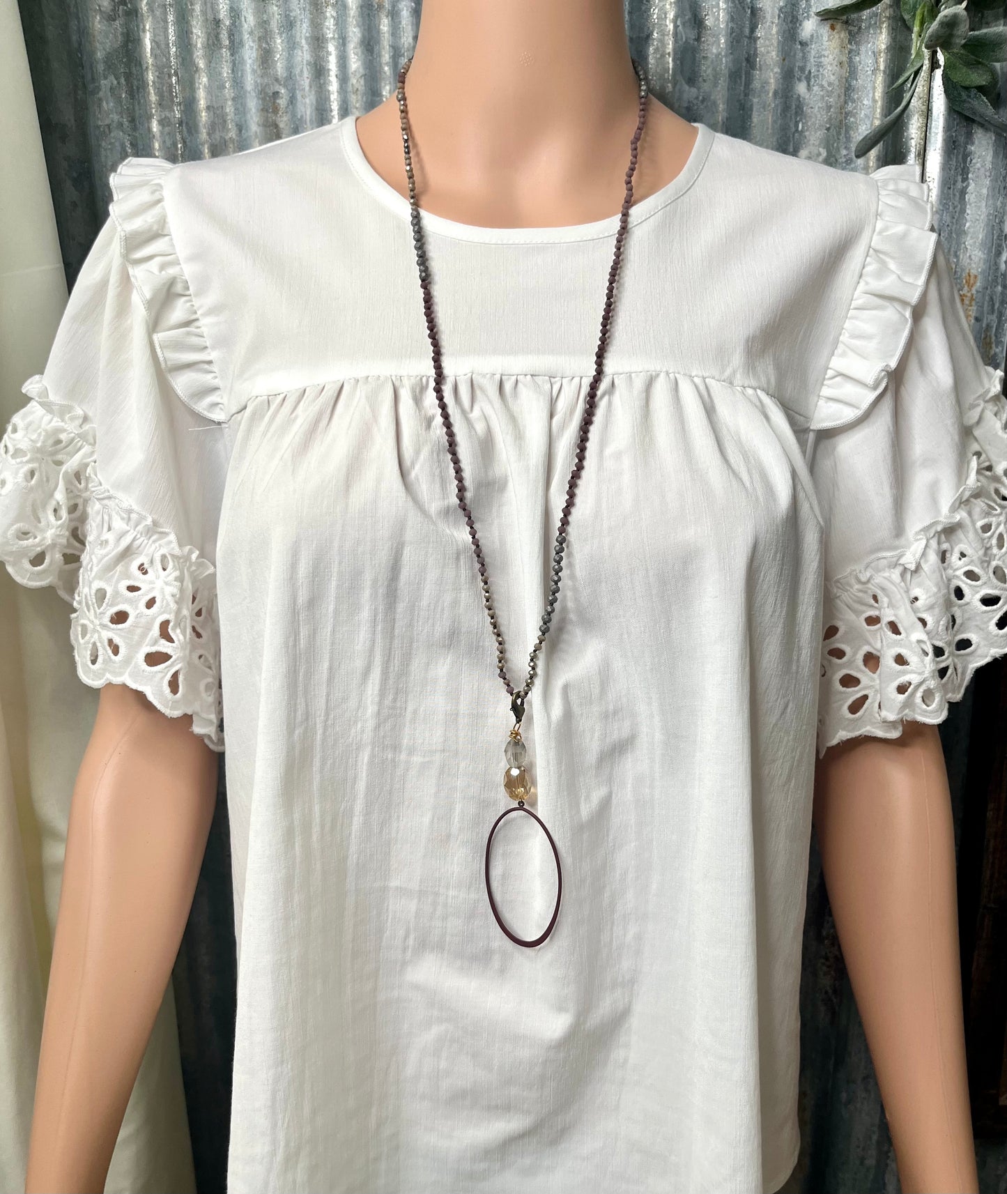 Beaded Necklace with Detachable Pendant