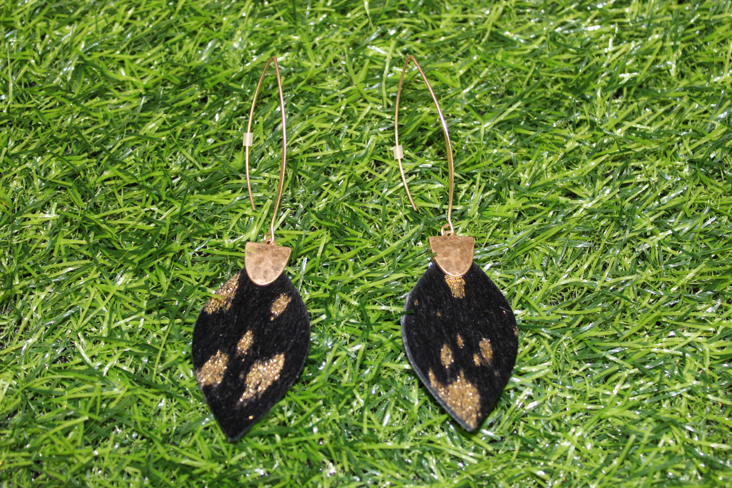 Black & Gold Metallic Fur