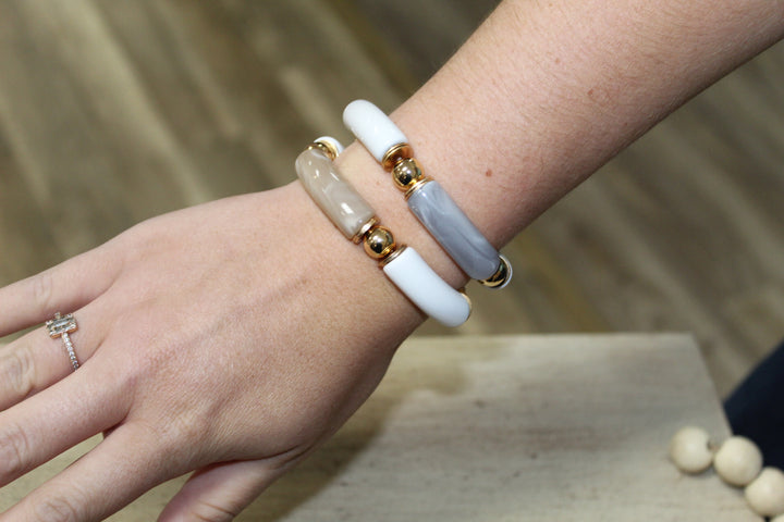 Bamboo stretch bracelet w ball