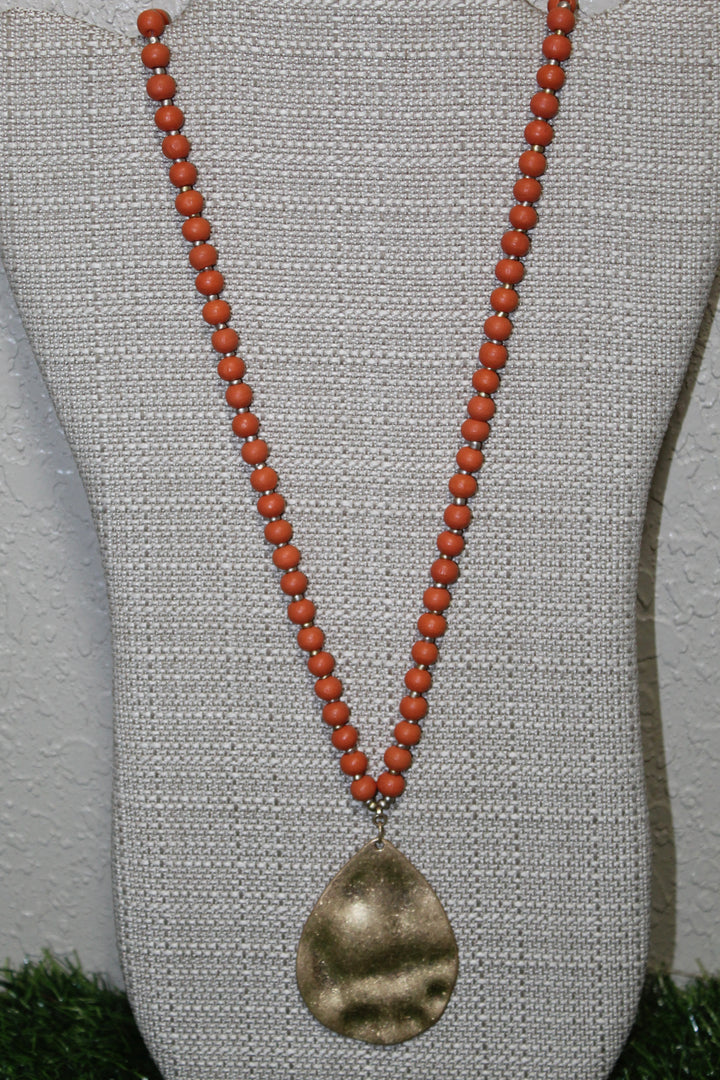 Wooden Bead Hammered Pendant Necklace