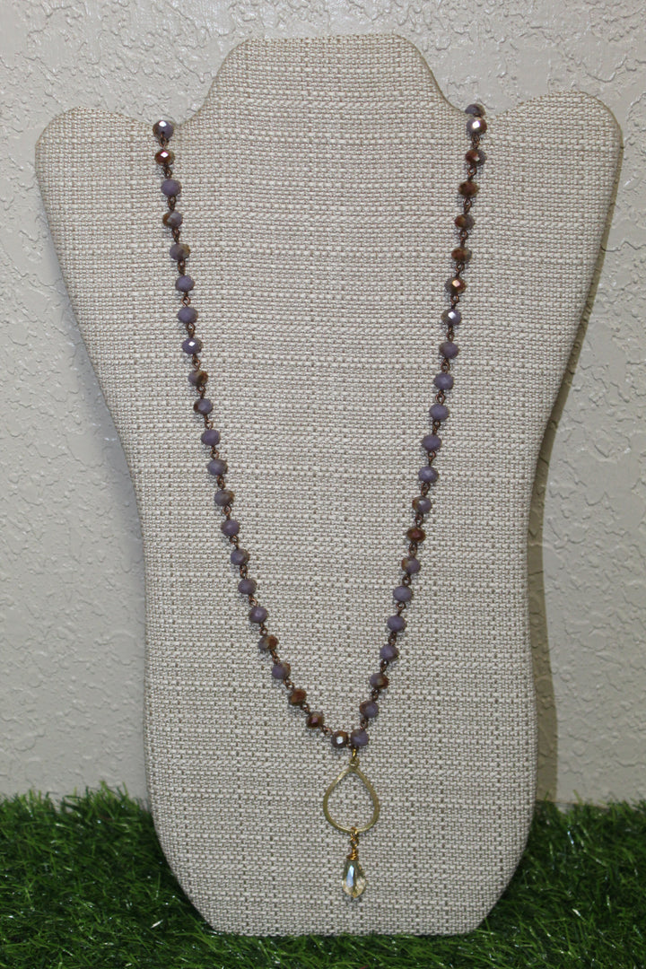Beaded Necklace w Small Teardrop