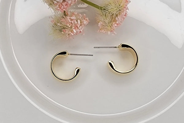 Reign Gold Hoops