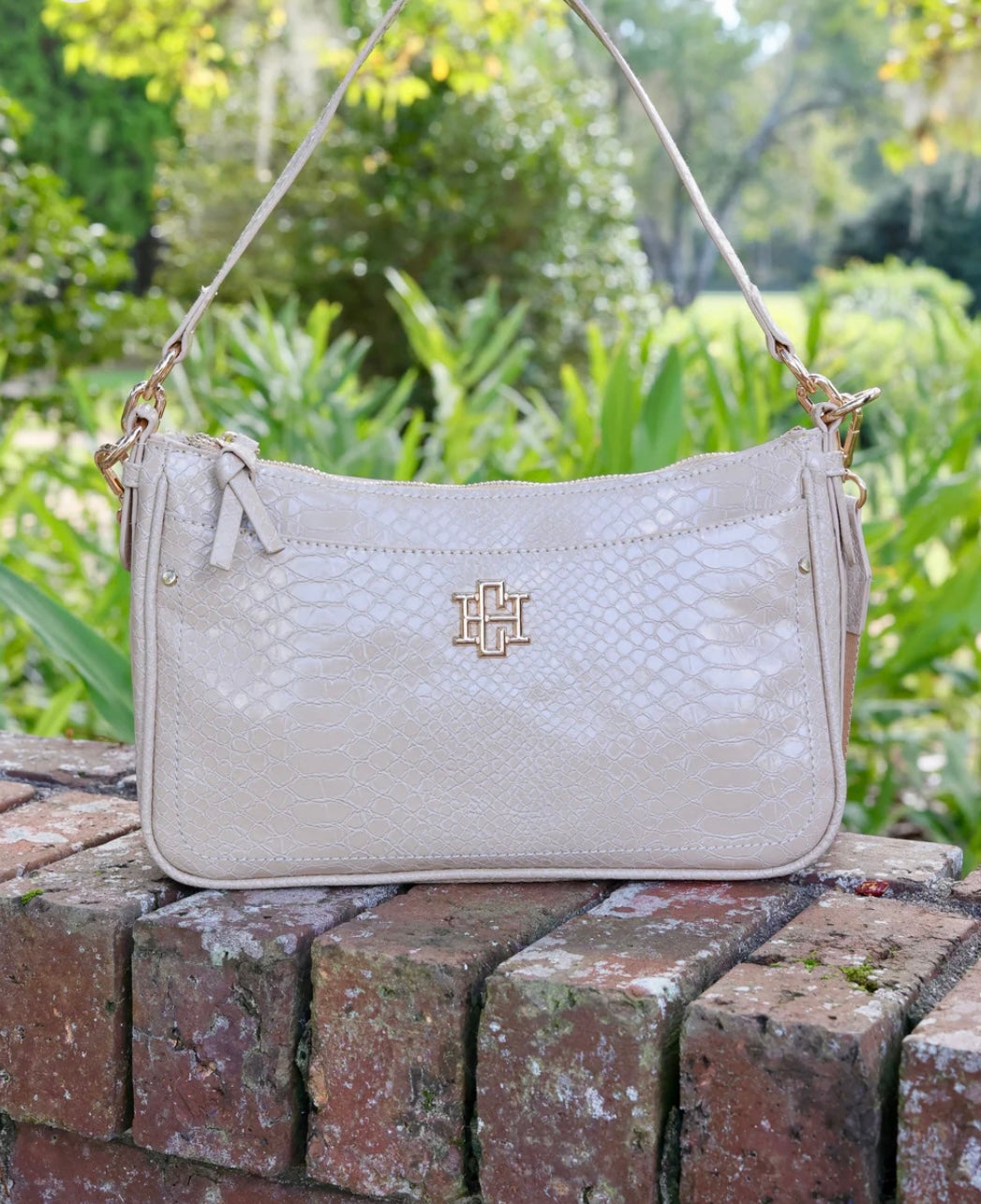 Paxton Crossbody-Tan