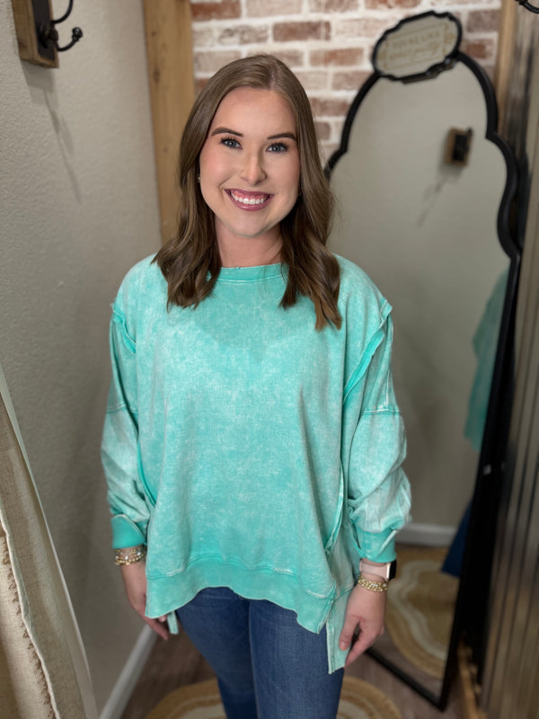 MINT | ACID WASH F/TERRY EXPOSED-SEAM SWEATSHIRT