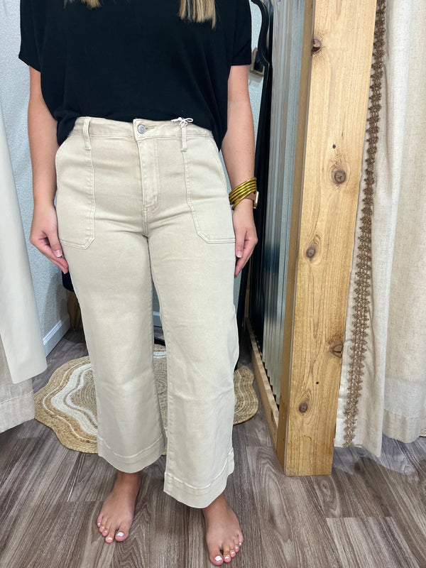Georgia Cropped Jeans| Sand Beige