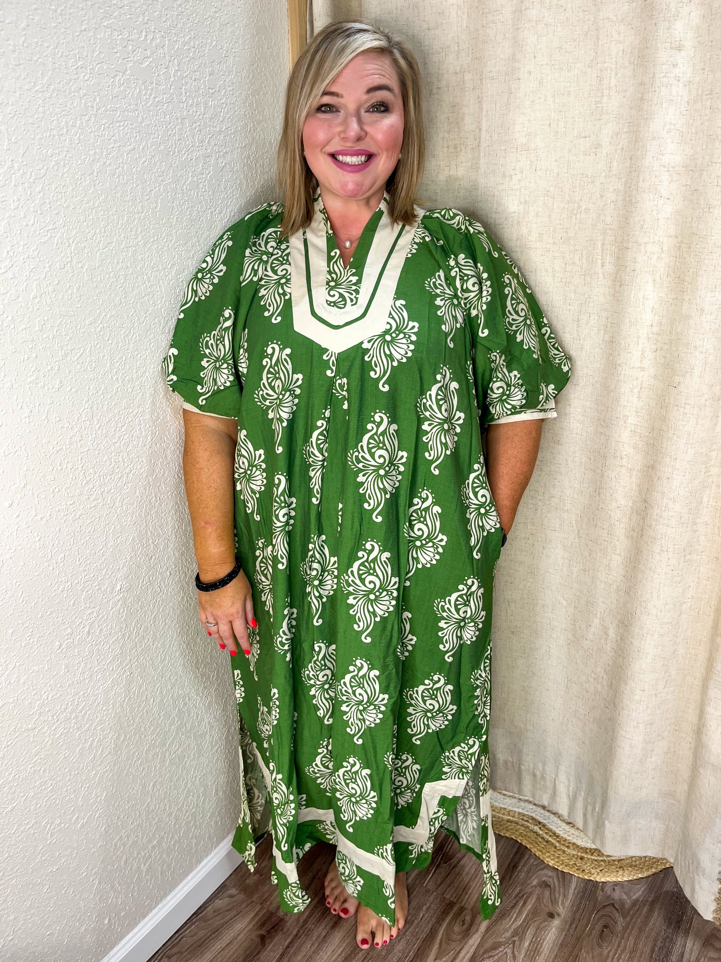 Olive & Ivory Midi Dress| Curvy