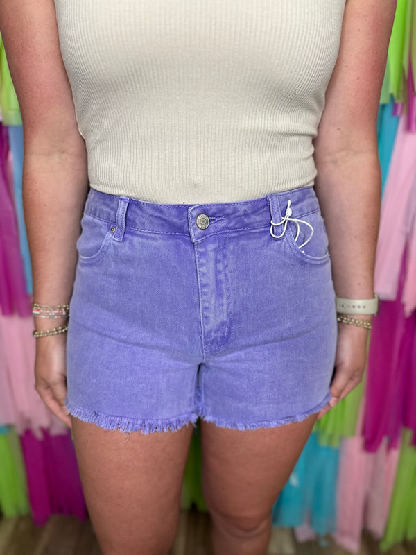 HEM SHORTS