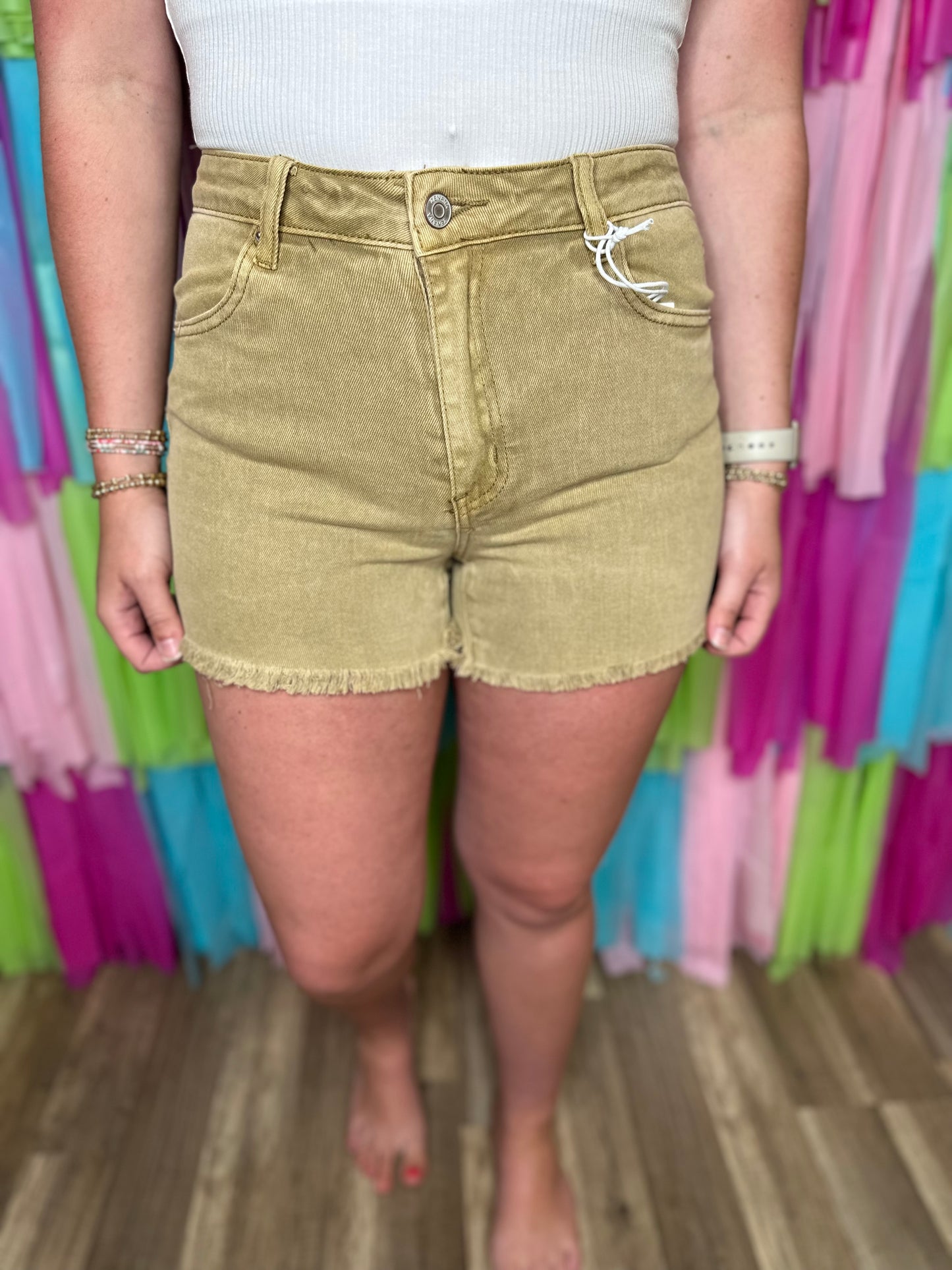 HEM SHORTS