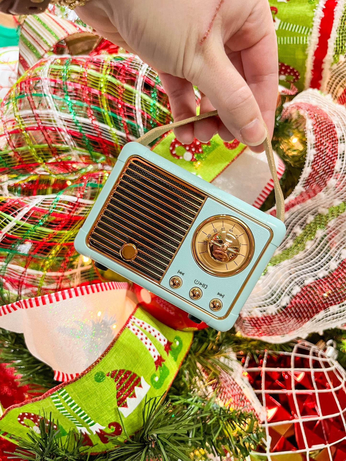 RETRO MINI WIRELESS BLUETOOTH SPEAKER