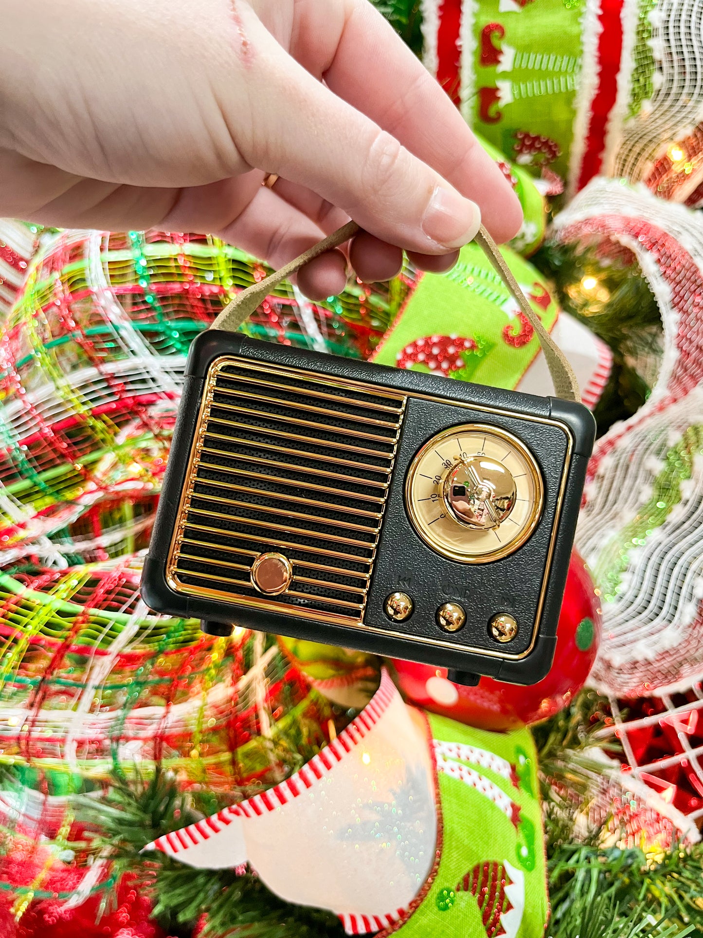 RETRO MINI WIRELESS BLUETOOTH SPEAKER