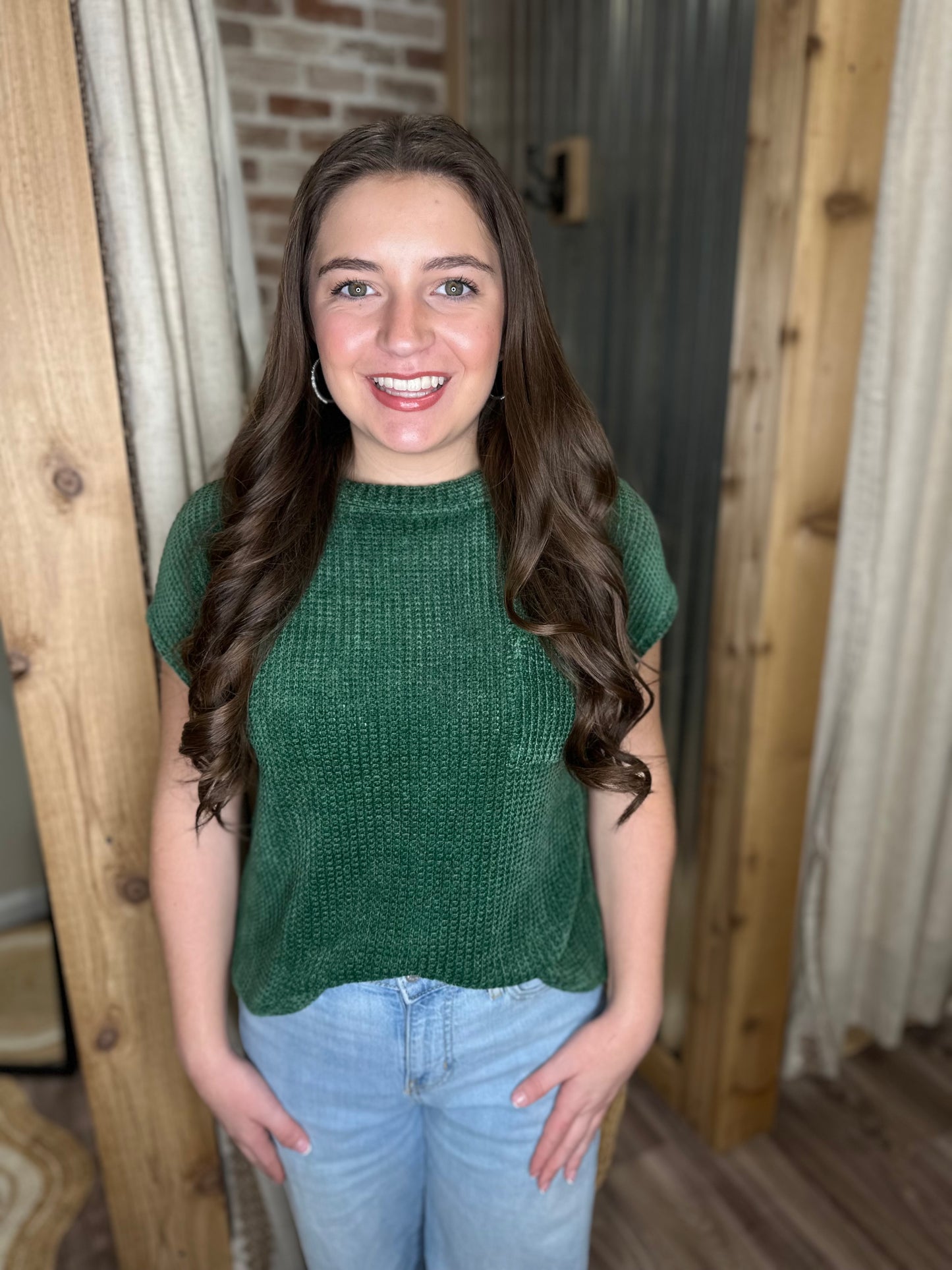 DK GREEN | CHENILLE WAFFLE SHORT SLEEVE SWEATER