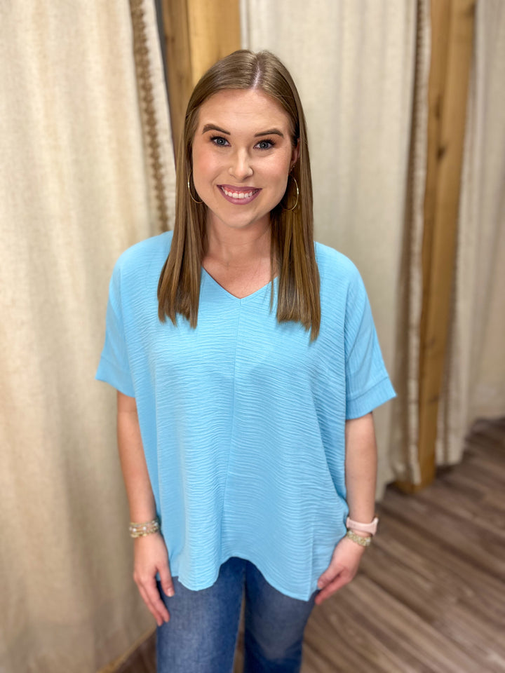 Lainey Woven V-Neck Airflow Top| Sky Blue