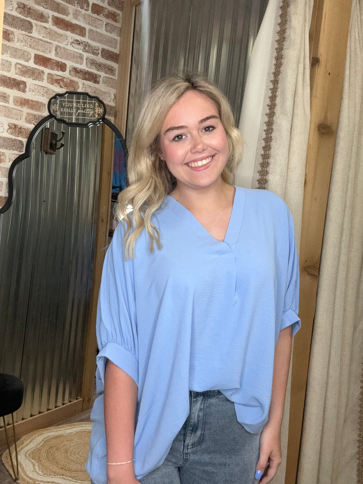 The Iris Woven Airflow V-neck Top| Spring Blue
