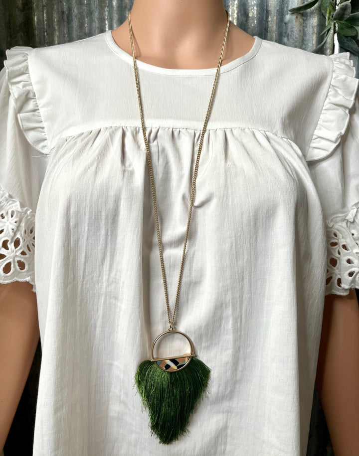 Green Fringe Necklace with Detail Pendant