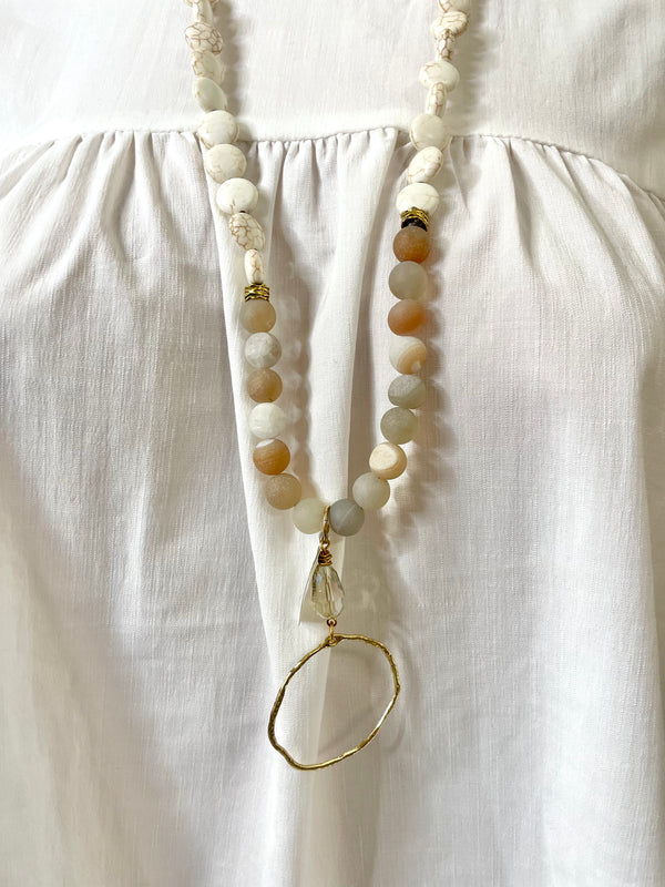 Beaded Necklace with Circle Pendant