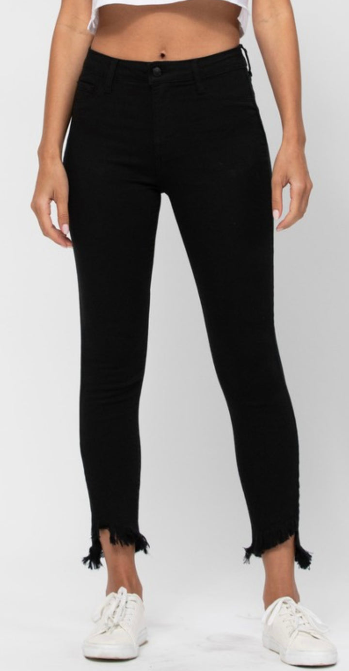 Mid Rise Black Crop Skinny w Fray Hem