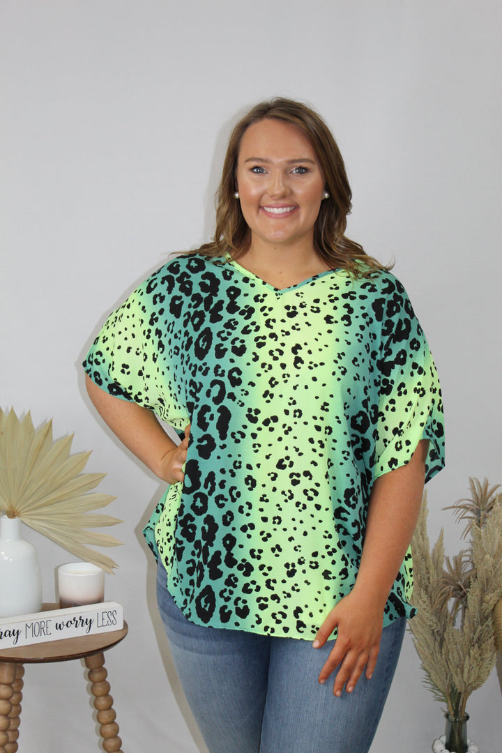 Kiwi Oversized Top