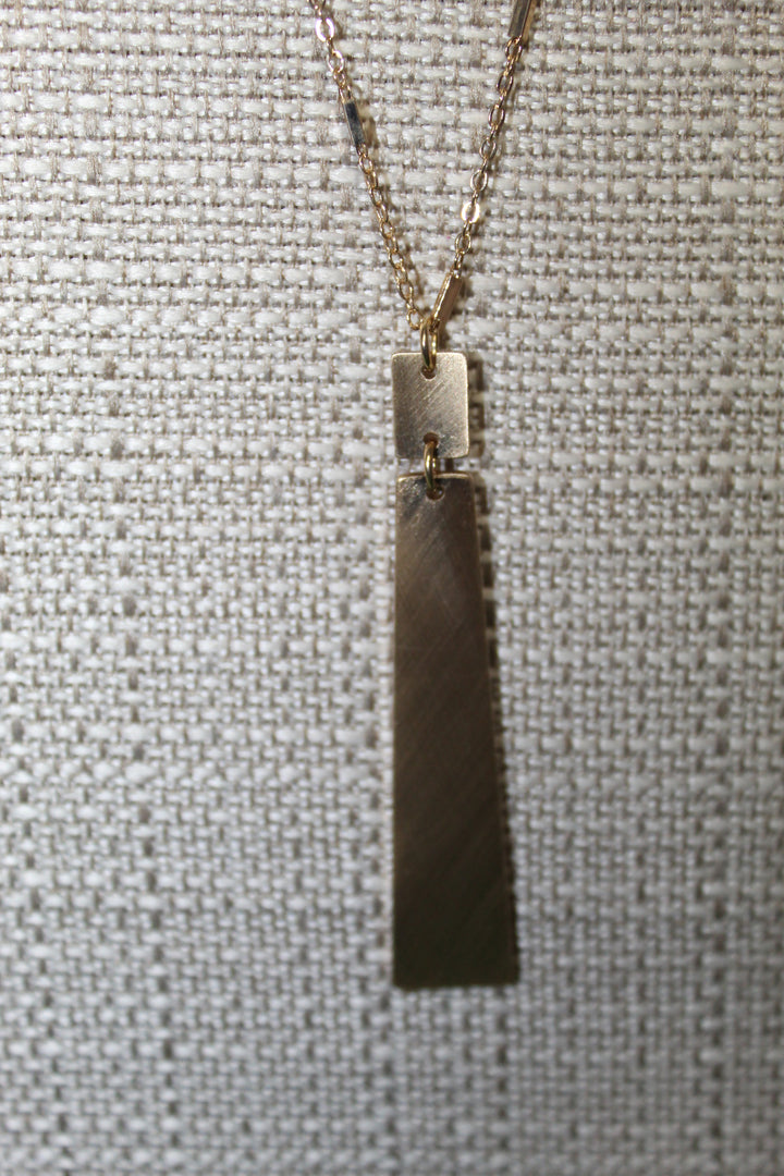 Gold geometric necklace