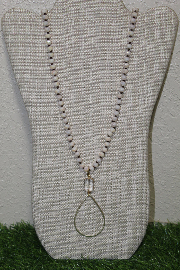 Beaded Necklace with Teardrop